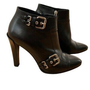 Authentic LOUIS VUITTON Ladies Ankle Boots, Size 38.5